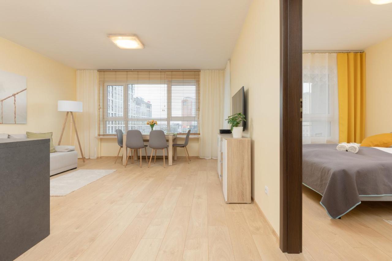 Praga Family Apartment With Parking By Noclegi Renters Varsovia Exterior foto